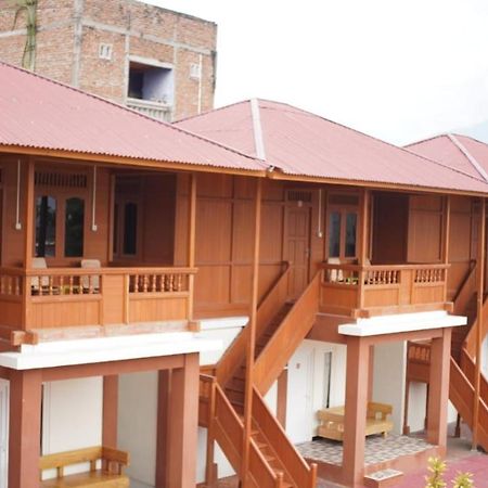 Granada Inn Palu Exteriér fotografie