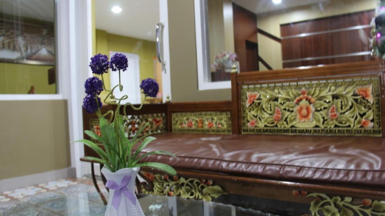 Granada Inn Palu Exteriér fotografie