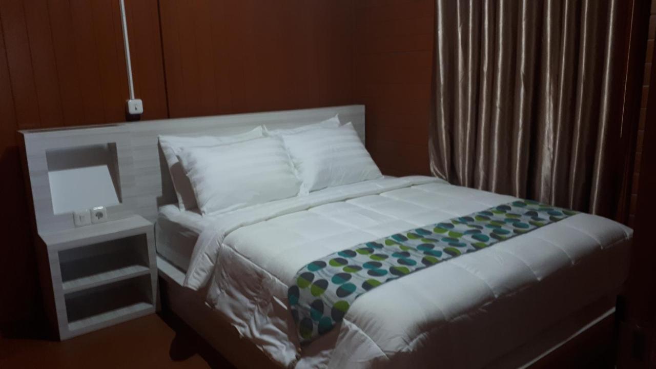 Granada Inn Palu Exteriér fotografie