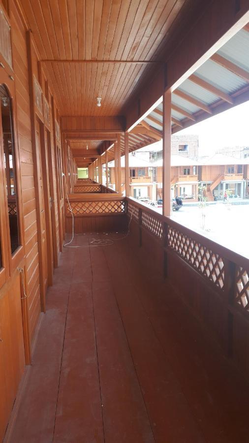 Granada Inn Palu Exteriér fotografie