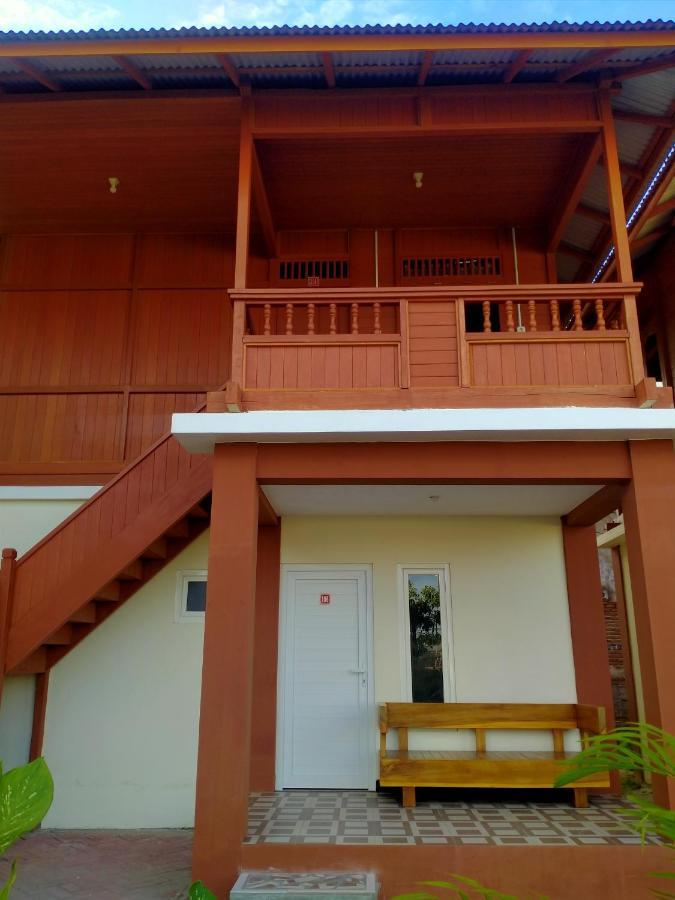 Granada Inn Palu Exteriér fotografie