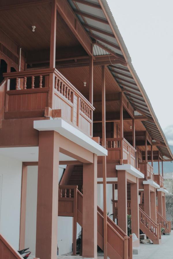 Granada Inn Palu Exteriér fotografie
