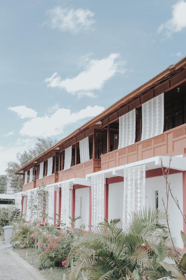 Granada Inn Palu Exteriér fotografie