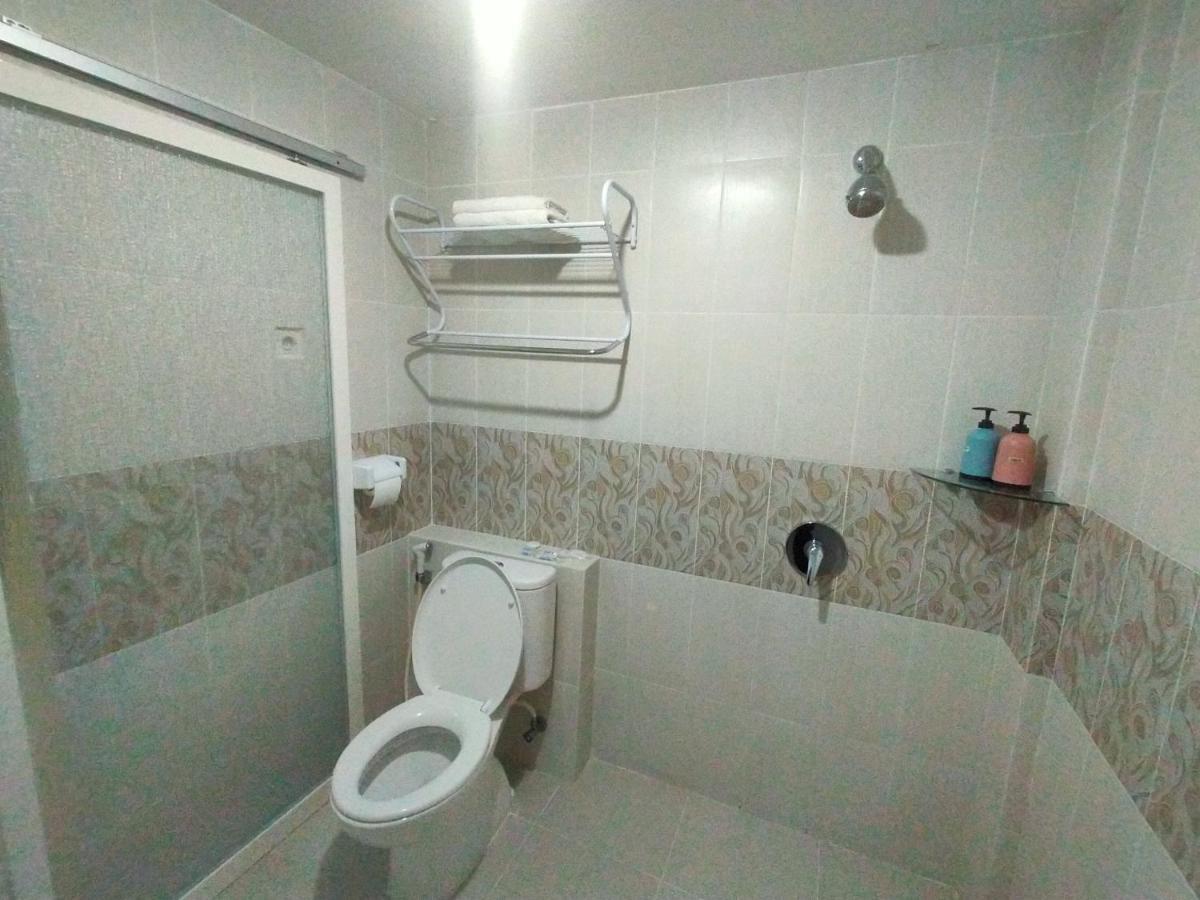 Granada Inn Palu Exteriér fotografie